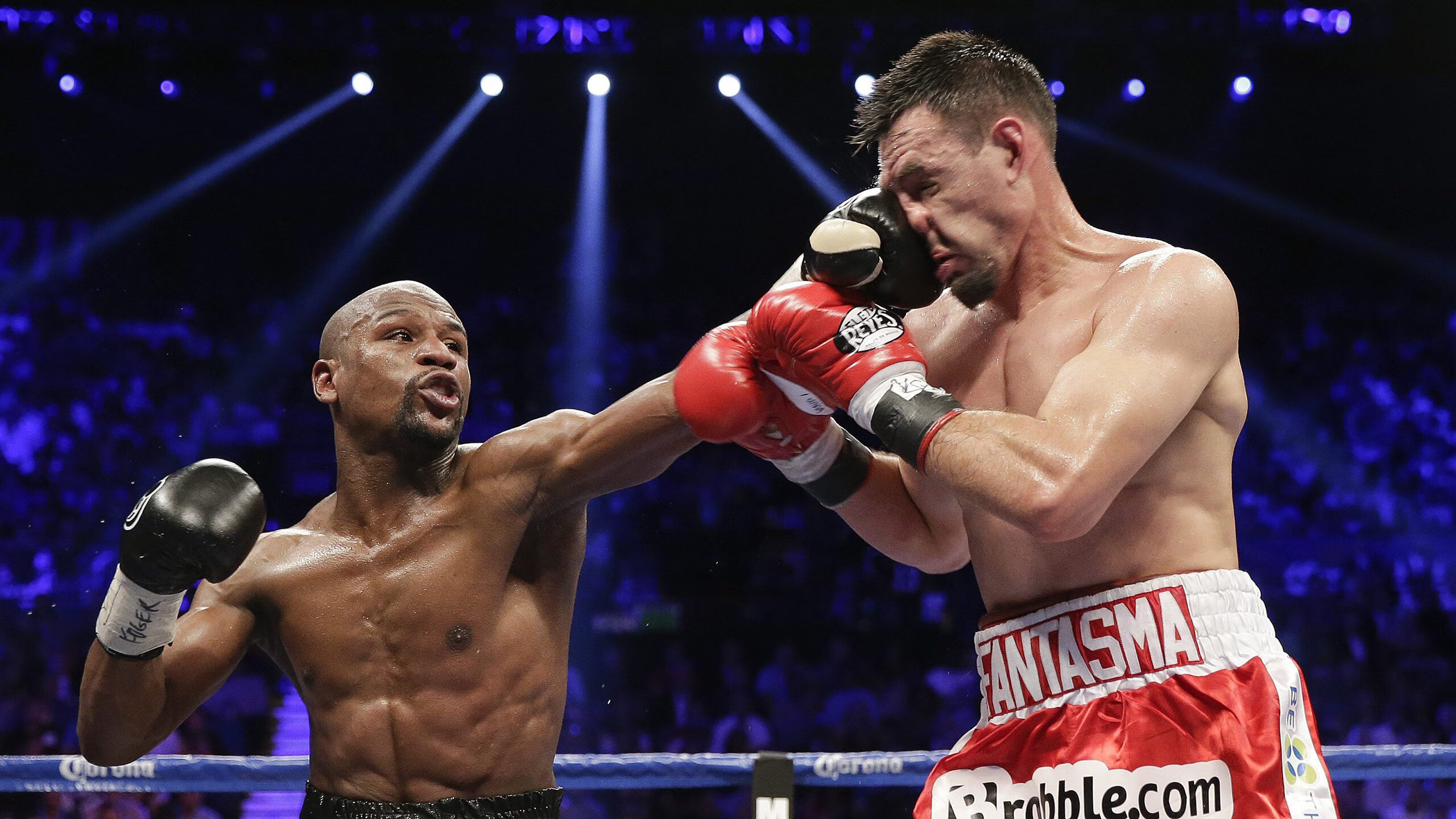 全国田径锦标赛跳远项目惊现黑马 新星李明创个人最佳勇夺冠军